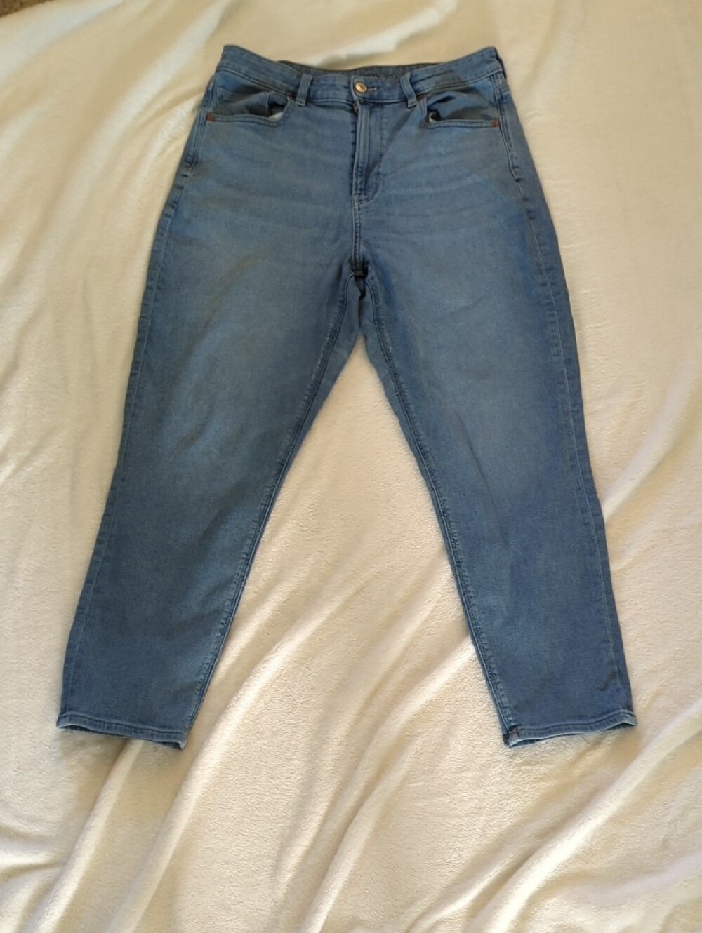 American Eagle Outfitters High Rise Blue Jeans